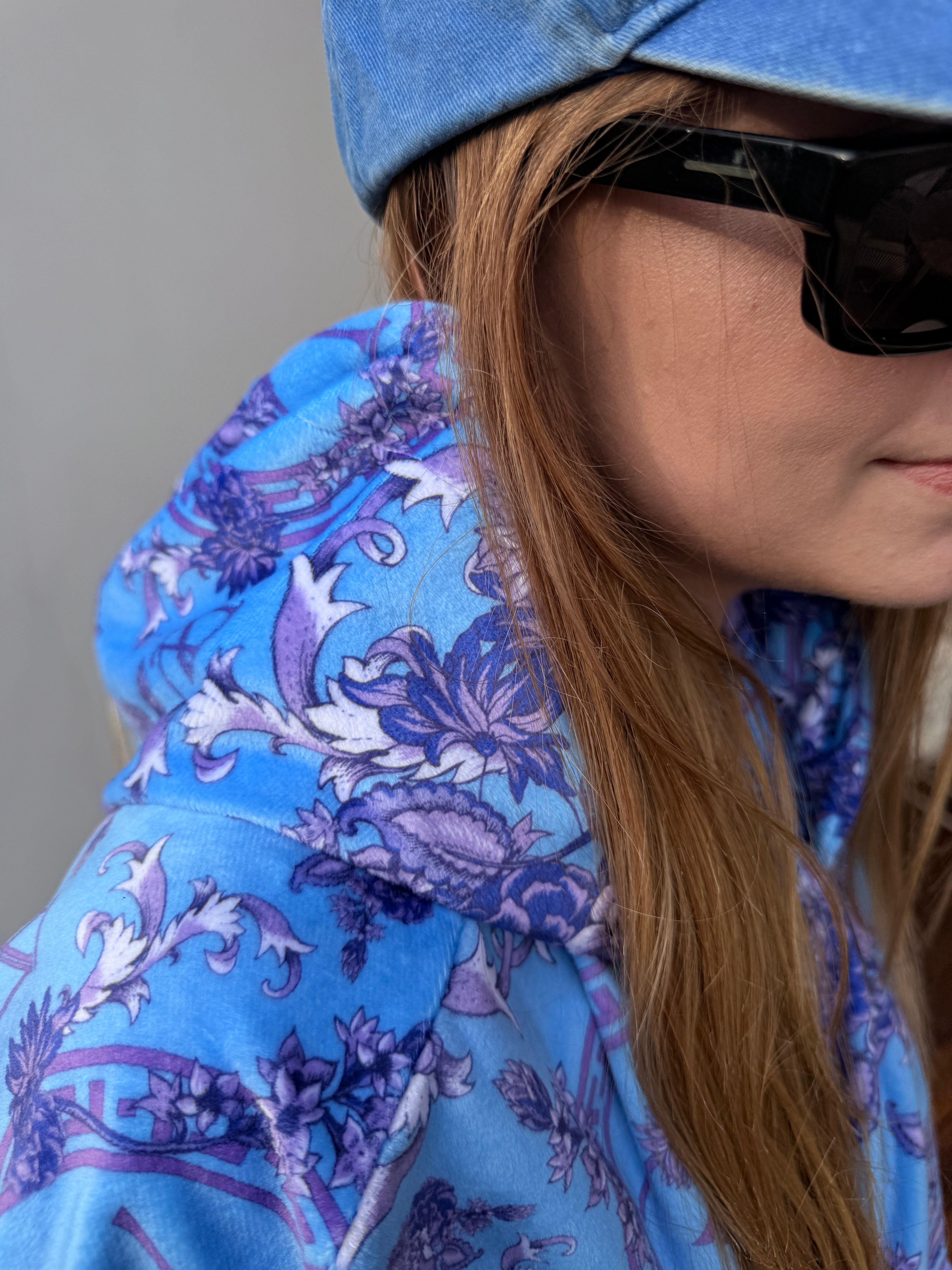 Flower Blue hoodie S/M