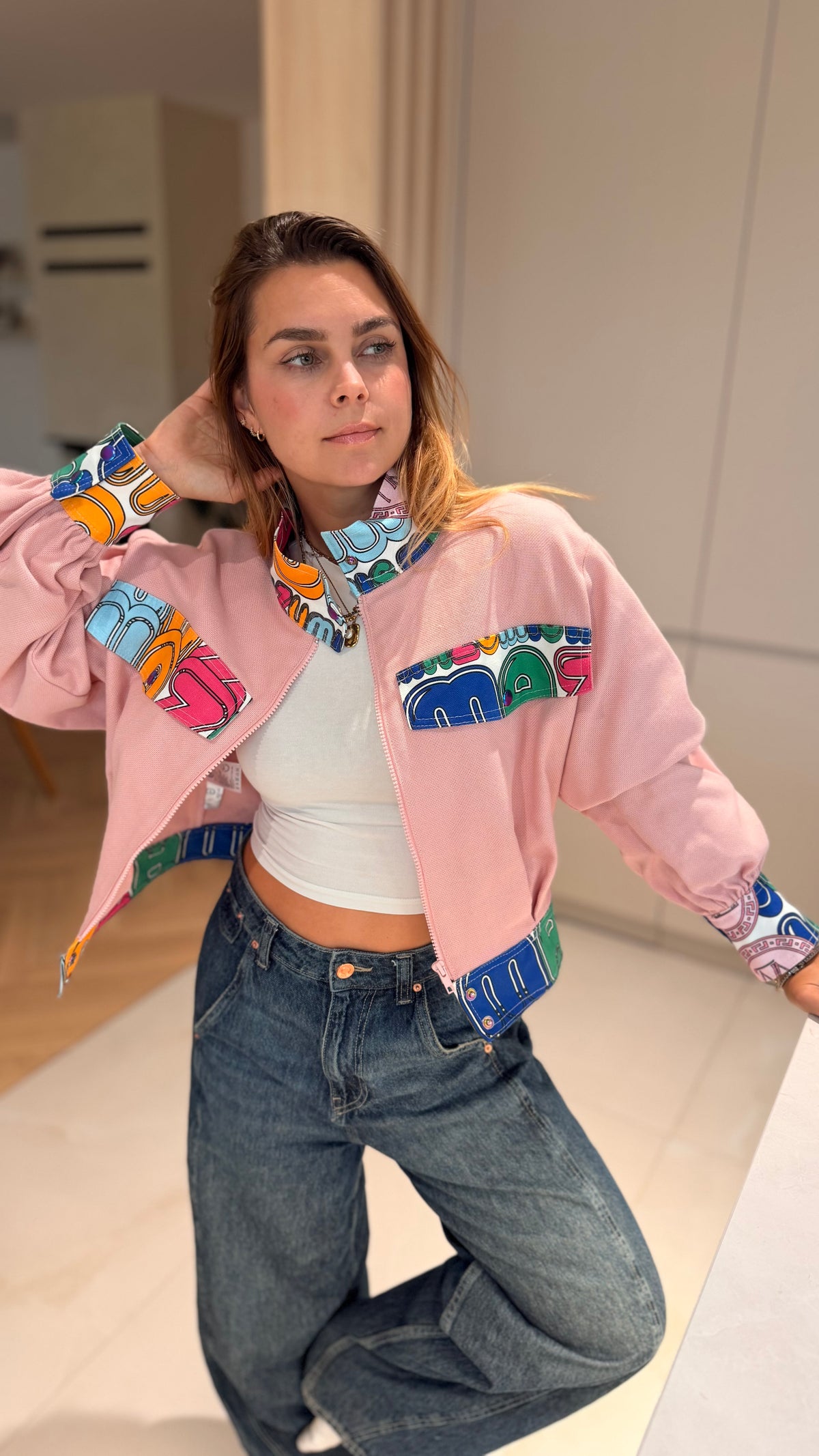 Skladom - Pink Letters Jacket krátka