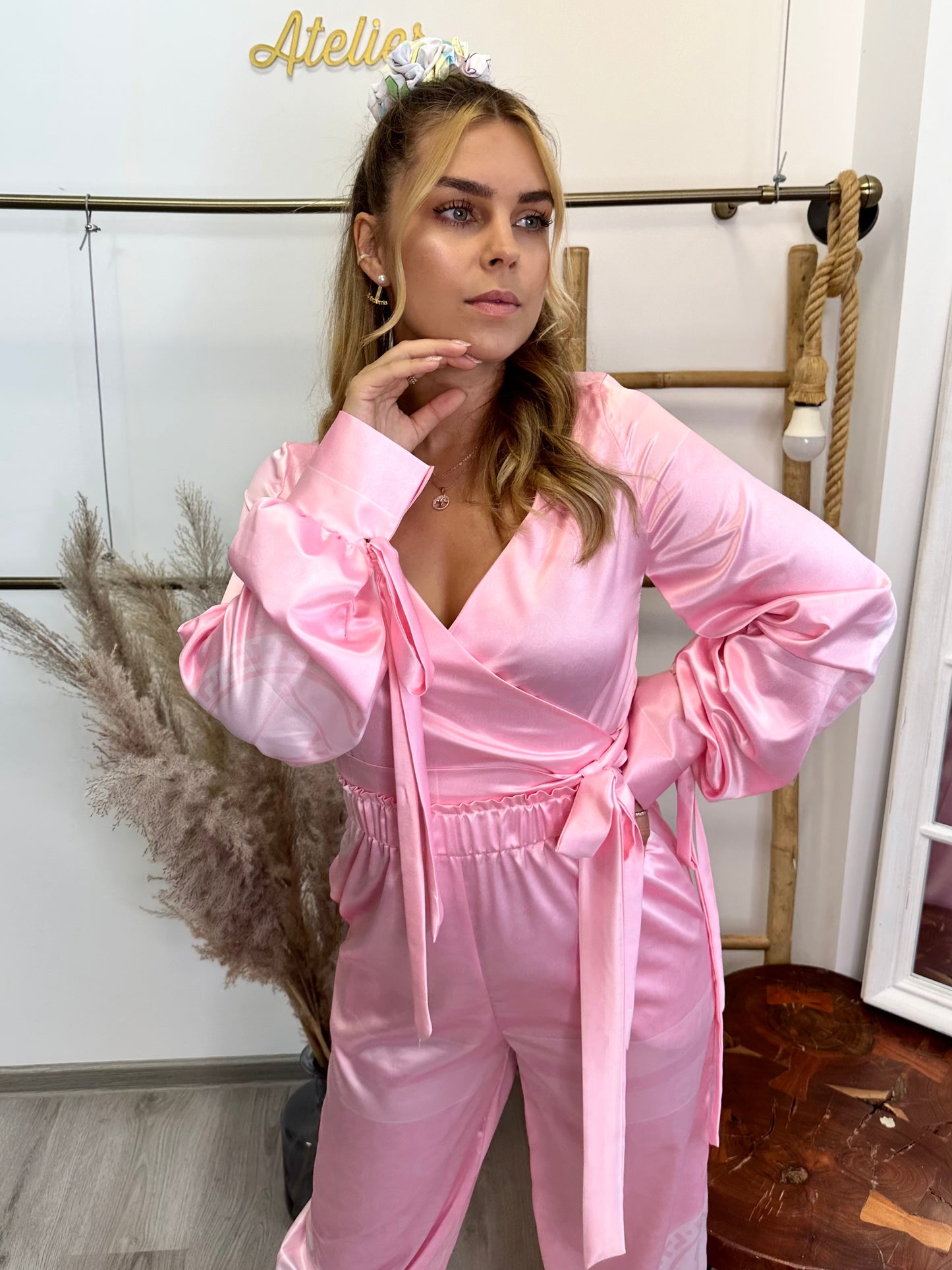 Atypical Shirt satin Pink