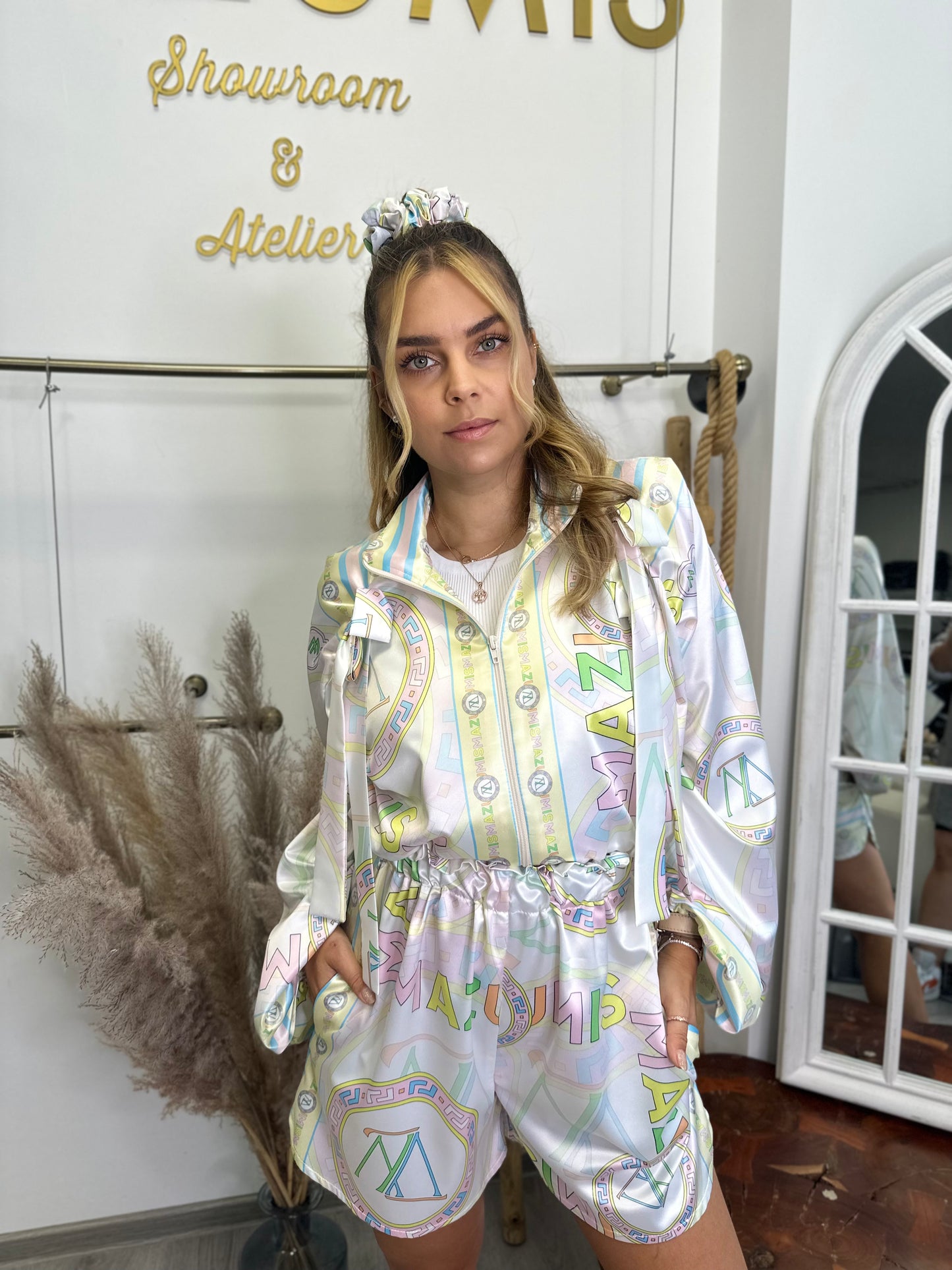 Short satin Pastel